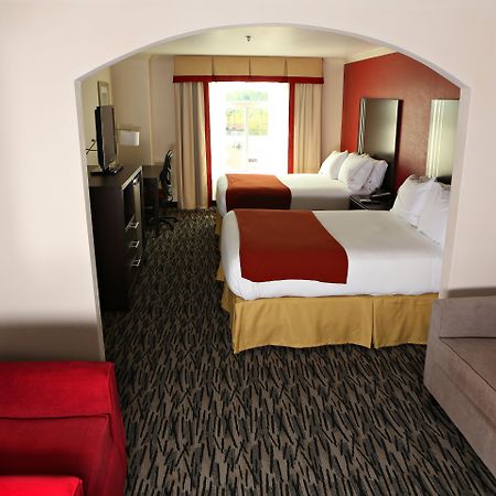 Holiday Inn Express Hotel & Suites - Sumter By Ihg Zewnętrze zdjęcie