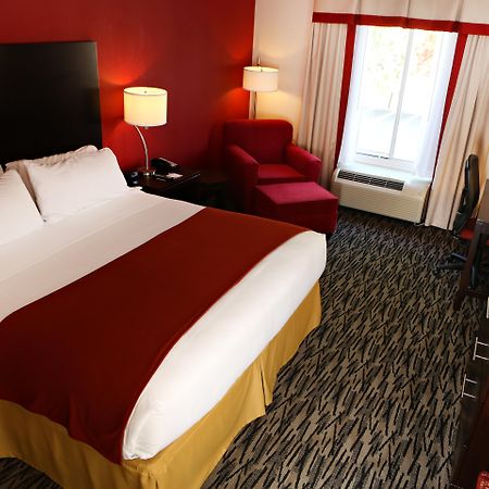 Holiday Inn Express Hotel & Suites - Sumter By Ihg Zewnętrze zdjęcie