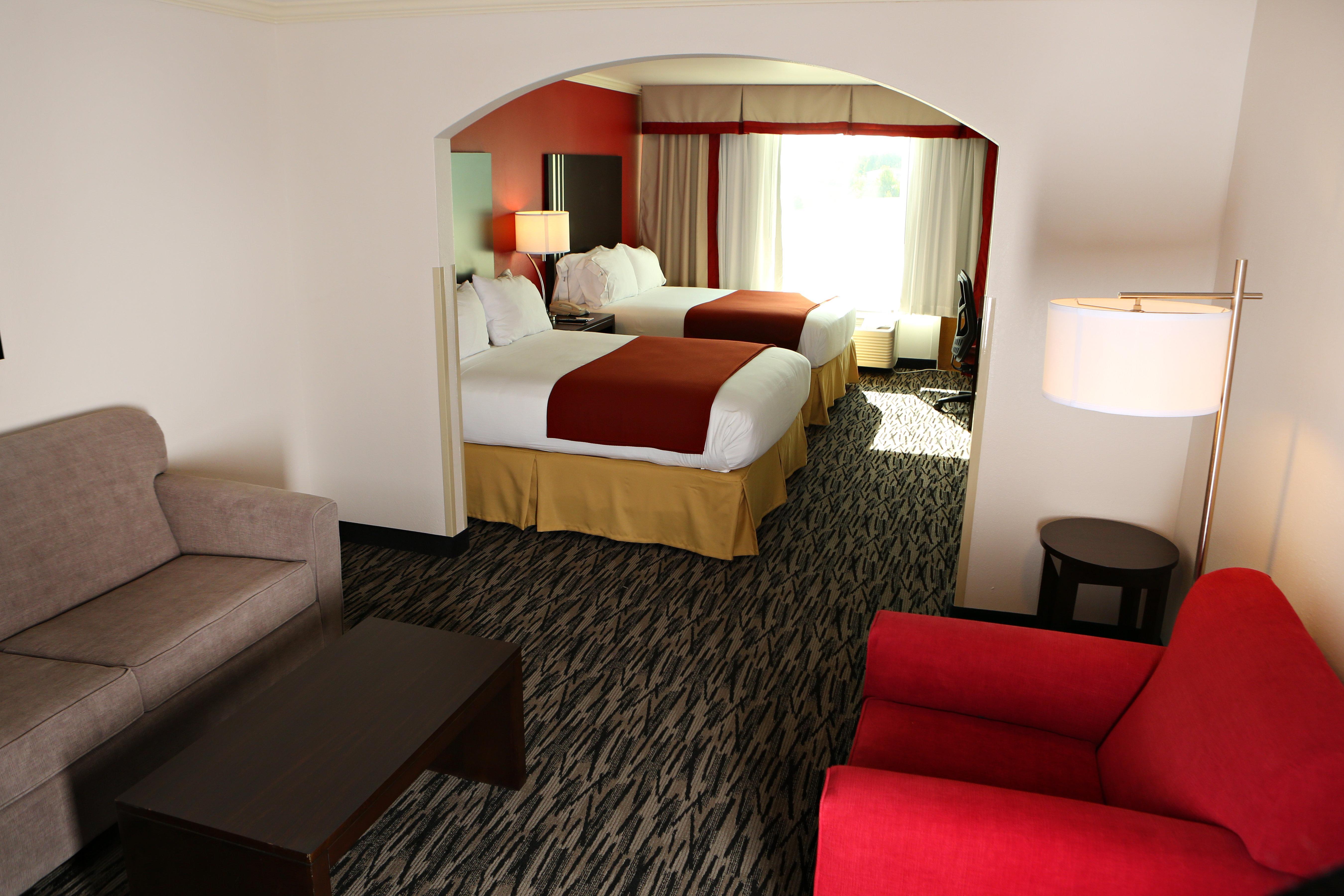 Holiday Inn Express Hotel & Suites - Sumter By Ihg Zewnętrze zdjęcie