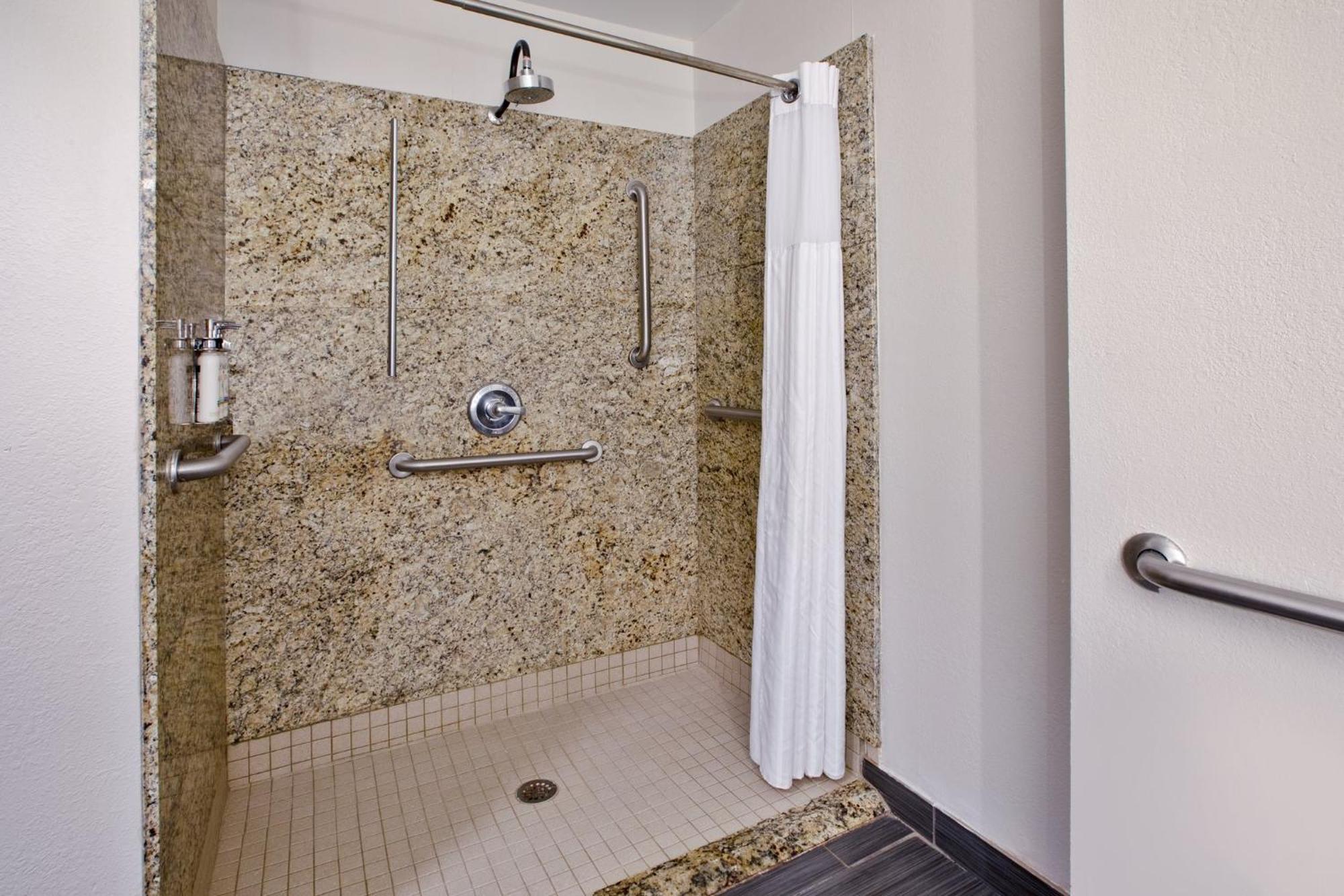 Holiday Inn Express Hotel & Suites - Sumter By Ihg Zewnętrze zdjęcie