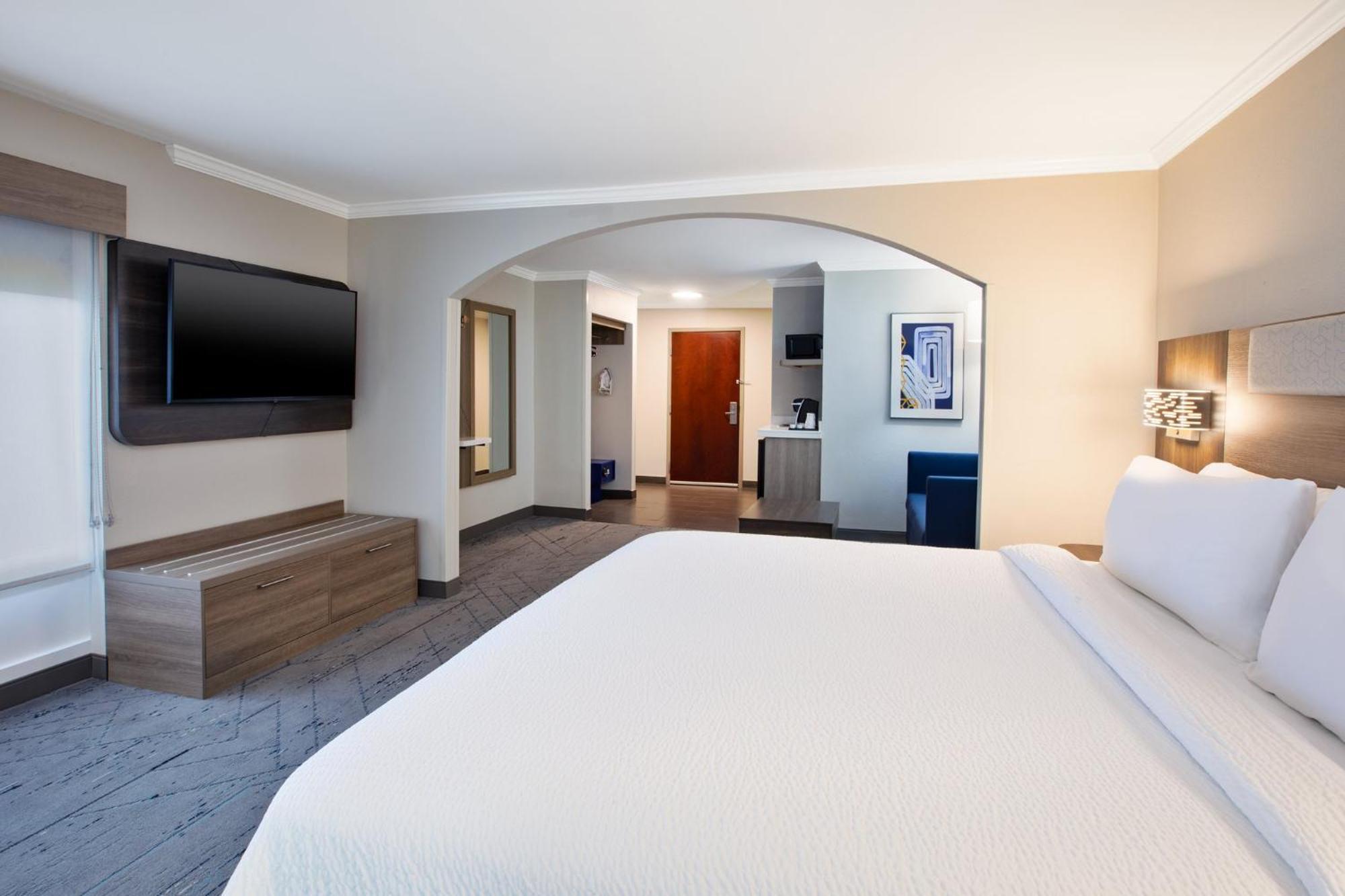 Holiday Inn Express Hotel & Suites - Sumter By Ihg Zewnętrze zdjęcie