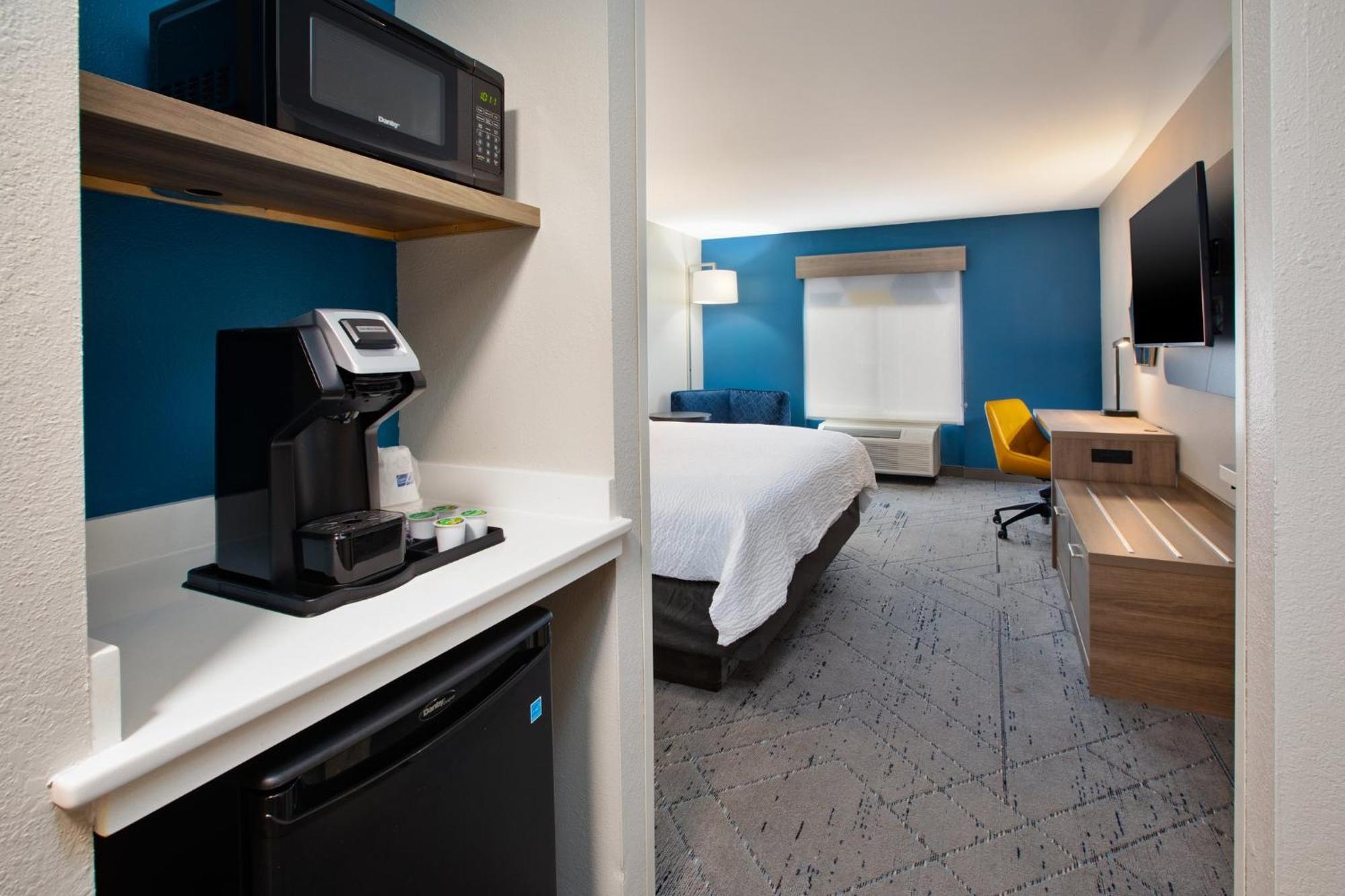 Holiday Inn Express Hotel & Suites - Sumter By Ihg Zewnętrze zdjęcie